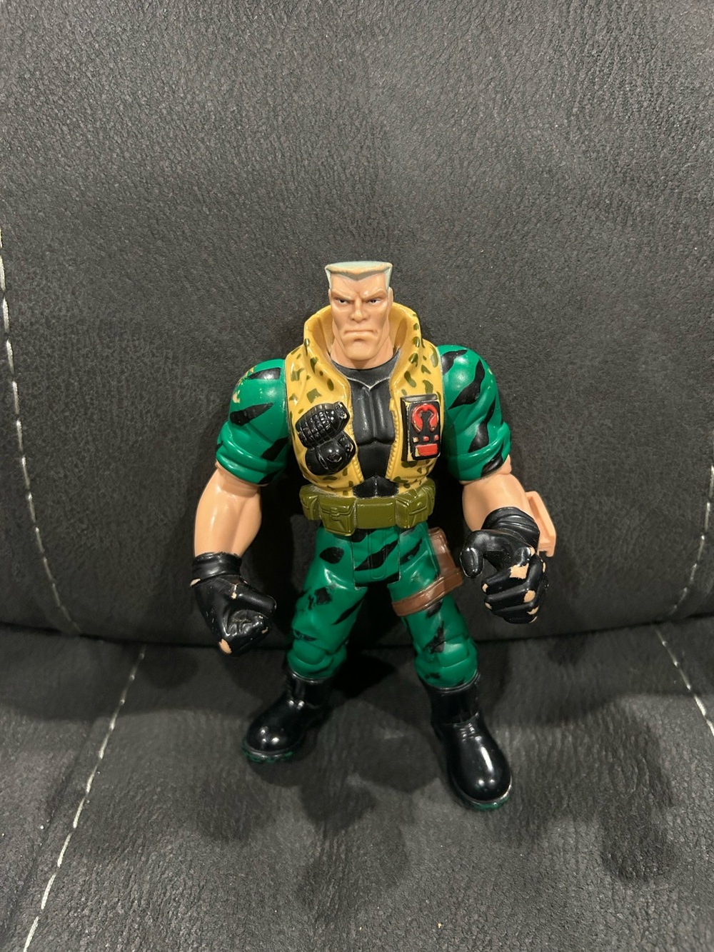 Major chip hazard - Small Soldiers movie toy! 1998 Hasbro/Kenner 6”